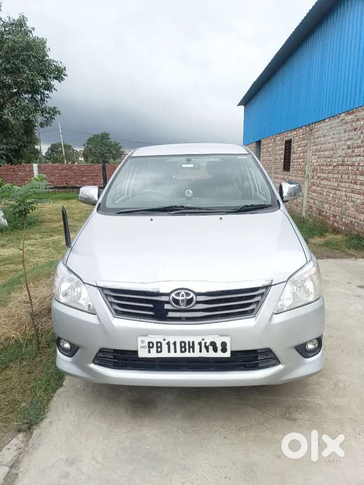 Toyota Innova G4 2013 Second Owner