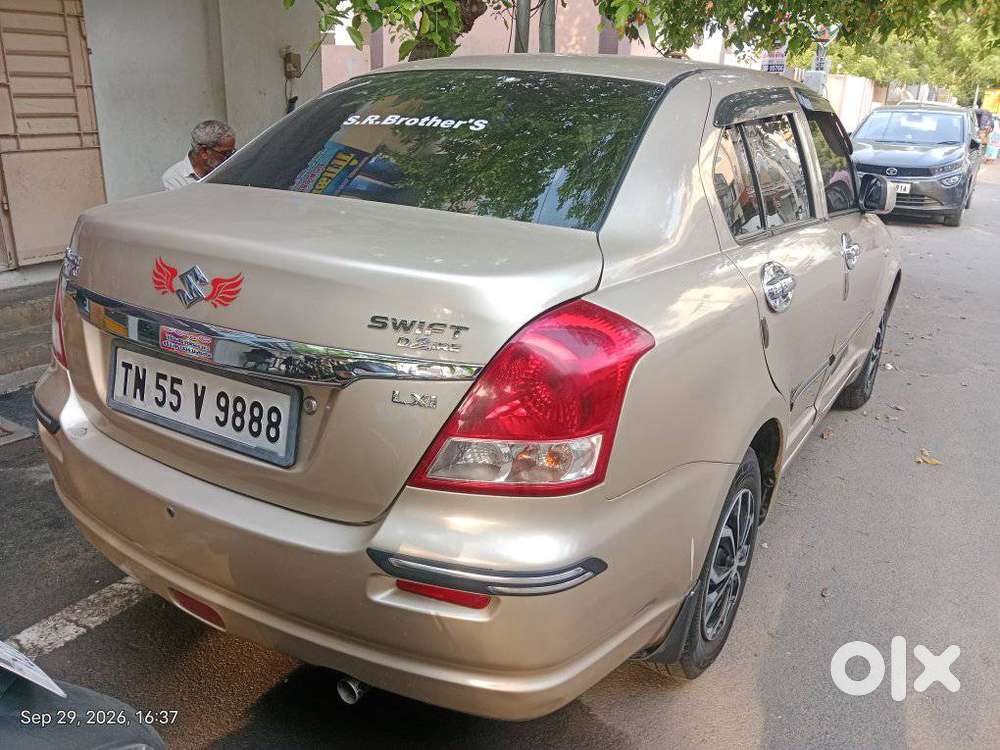 Maruti Suzuki Swift Dzire Lxi Optional-o, 2010, Petrol