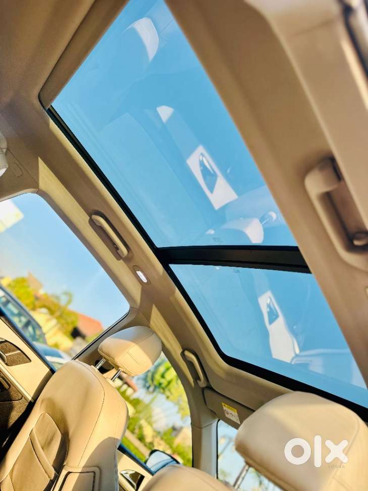 Mahindra Xuv700 2.2 Ax 7 Diesel At Str, 2023, Diesel