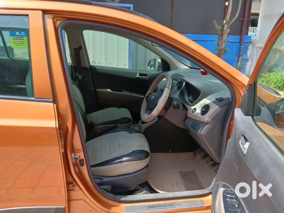 Hyundai Grand I10 Sportz, 2014, Petrol