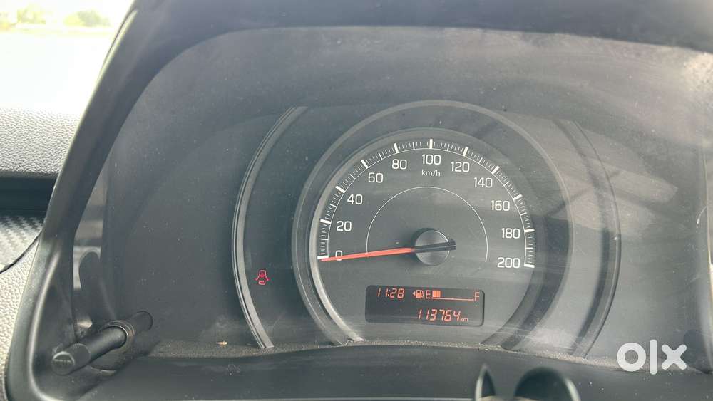 Maruti Suzuki Swift Vxi Optional, 2019, Petrol