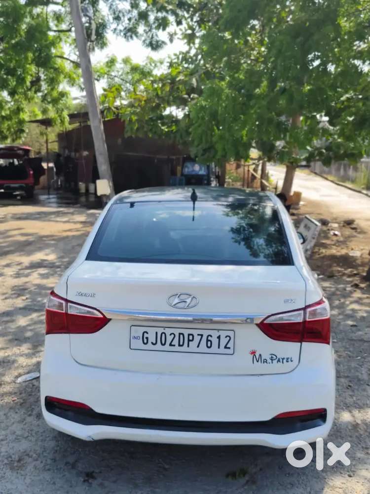 Hyundai Xcent 2018 Car Manual