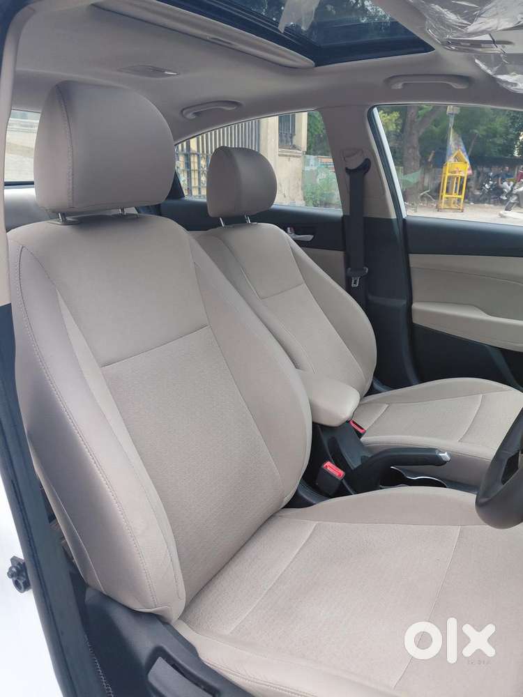 Hyundai Verna Sx 1.5 Petrol Ivt, 2023, Petrol