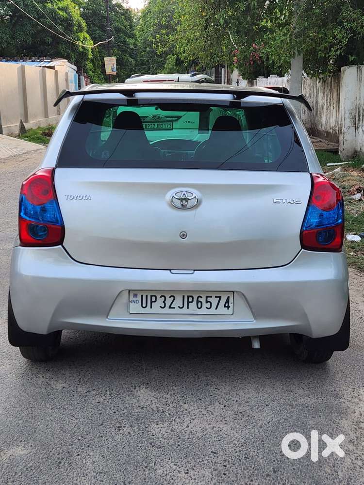 Toyota Etios, 2012, Petrol