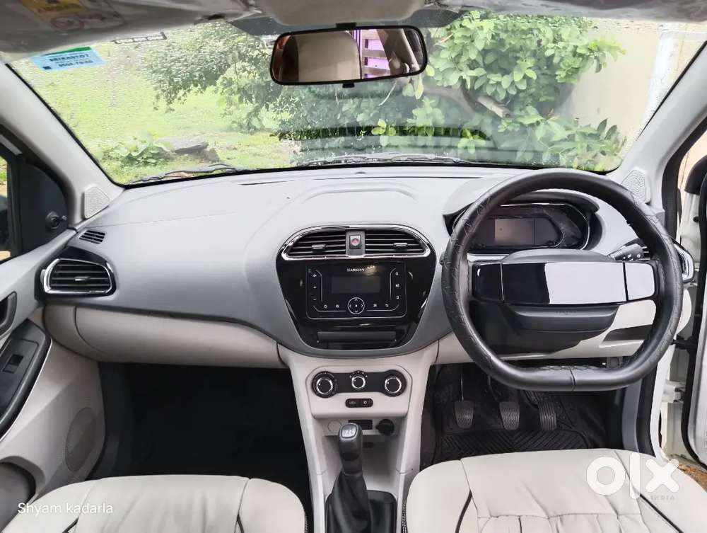 Tata Tiago Xm Petrol 2025