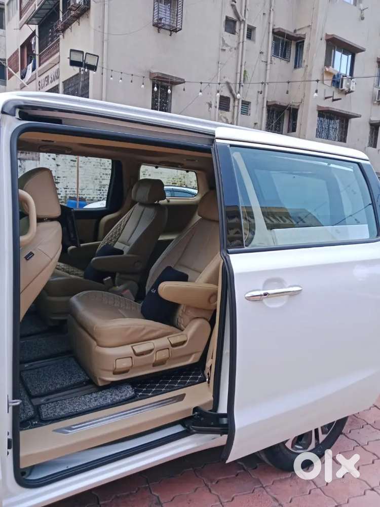 Kia Carnival Limousine 2023
