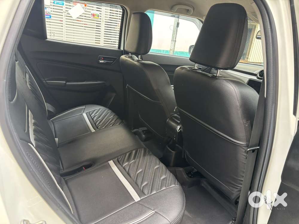 Maruti Suzuki Swift Vxi + Manual, 2021, Petrol