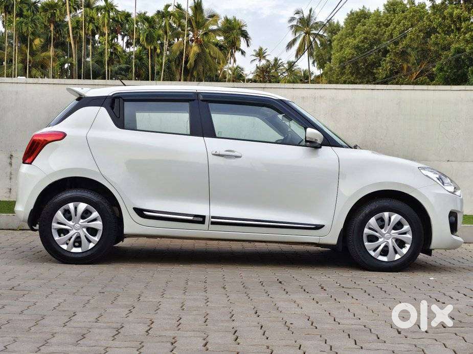 Maruti Suzuki Swift Vxi, 2018, Petrol