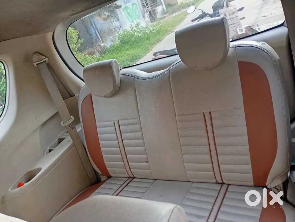 Maruti Suzuki Ertiga 2014