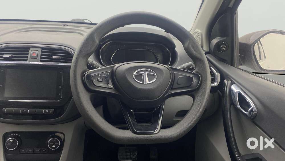 Tata Tiago Xza Plus, 2020, Petrol