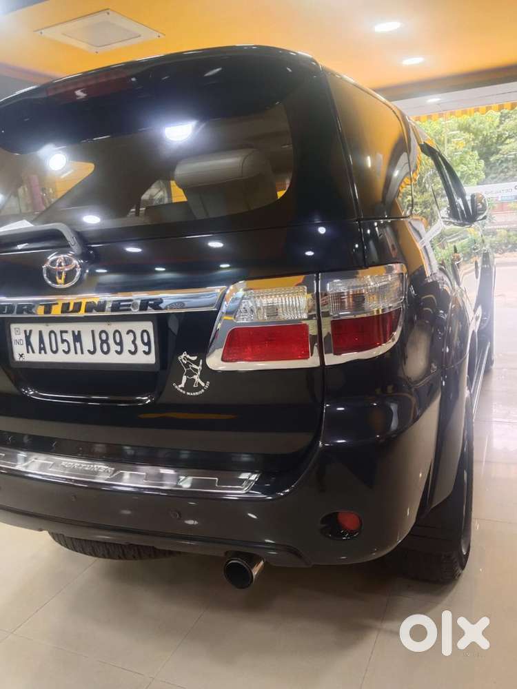 Toyota Fortuner Diesel 2011