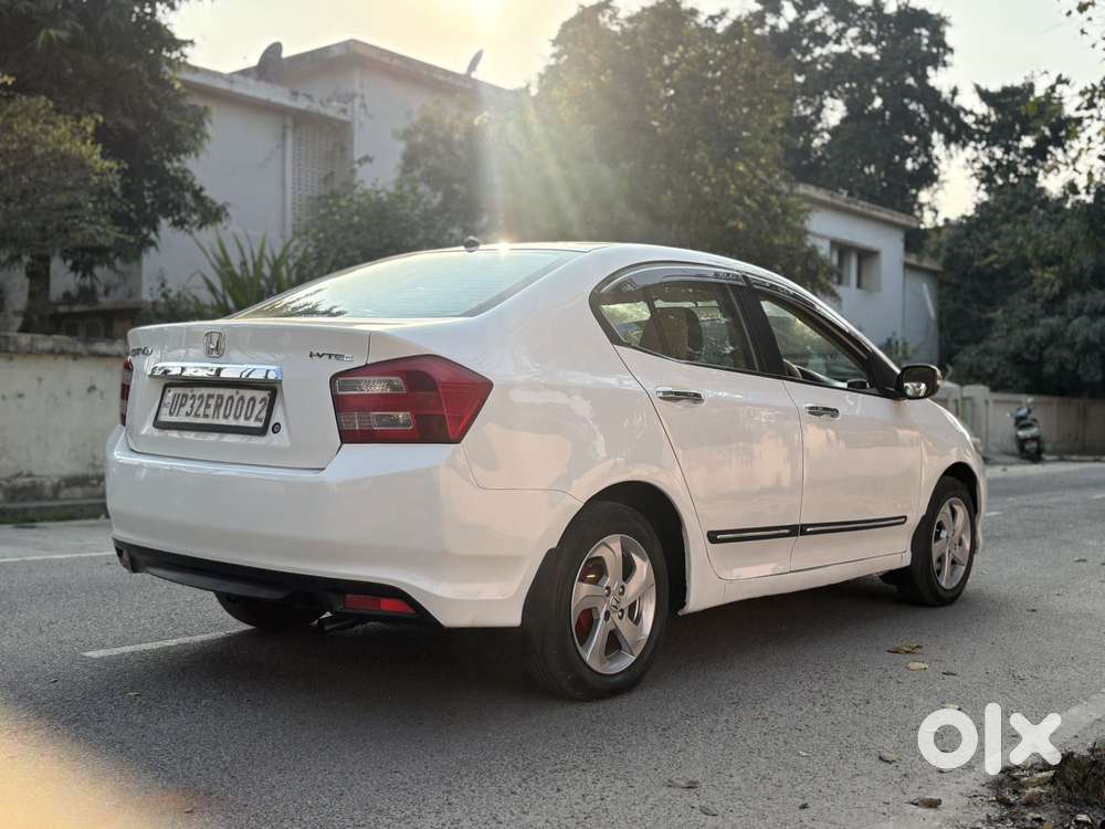 Honda City V Mt Exclusive, 2013, Petrol