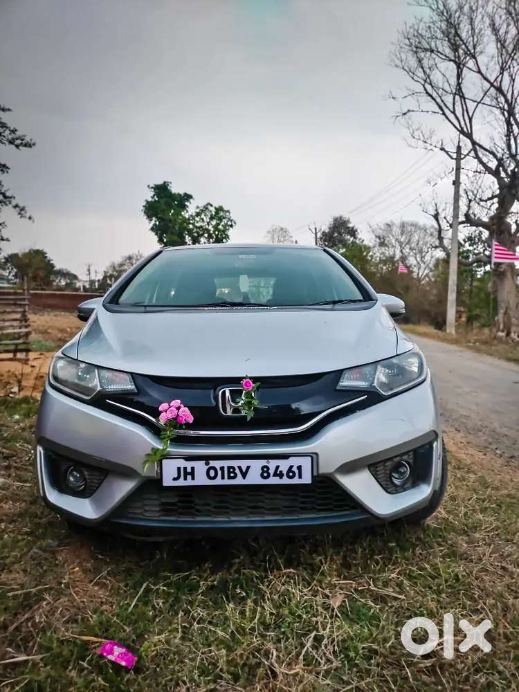 Honda Jazz 2015 Petrol 80000 Km Driven