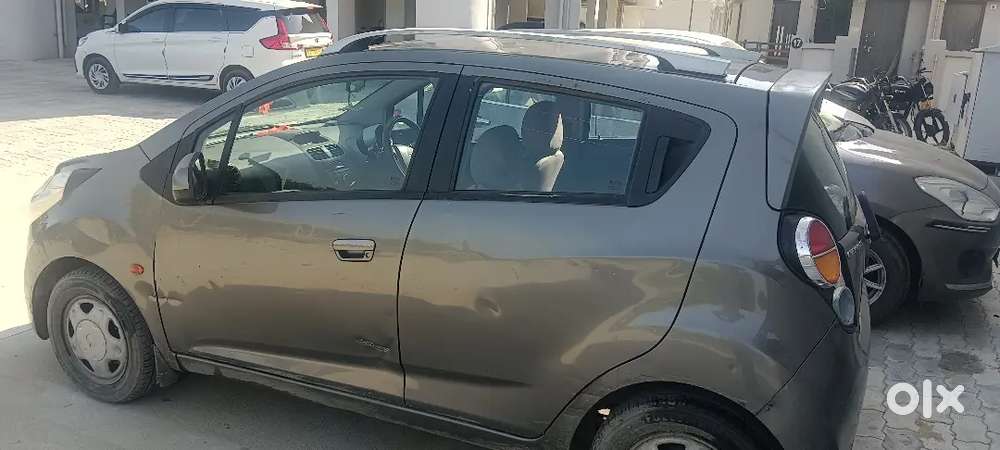 Chevrolet Beat Lt Petrol 2013