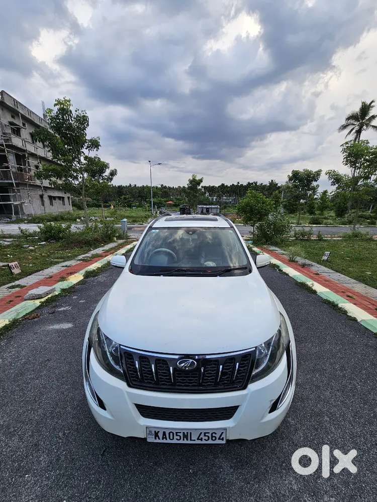 Xuv 500  W10 In Superb Condition  Well Maintained Vehicle
