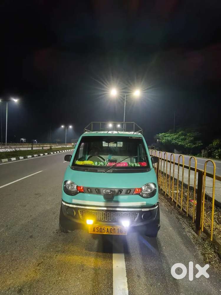 Mahindra Jeeto Mini Truck