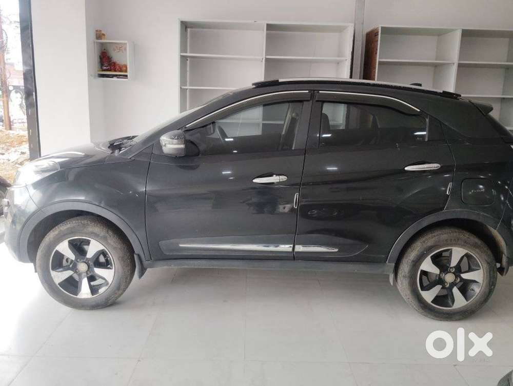 Tata Nexon 1.2 Revotron Xm (s), 2018, Petrol