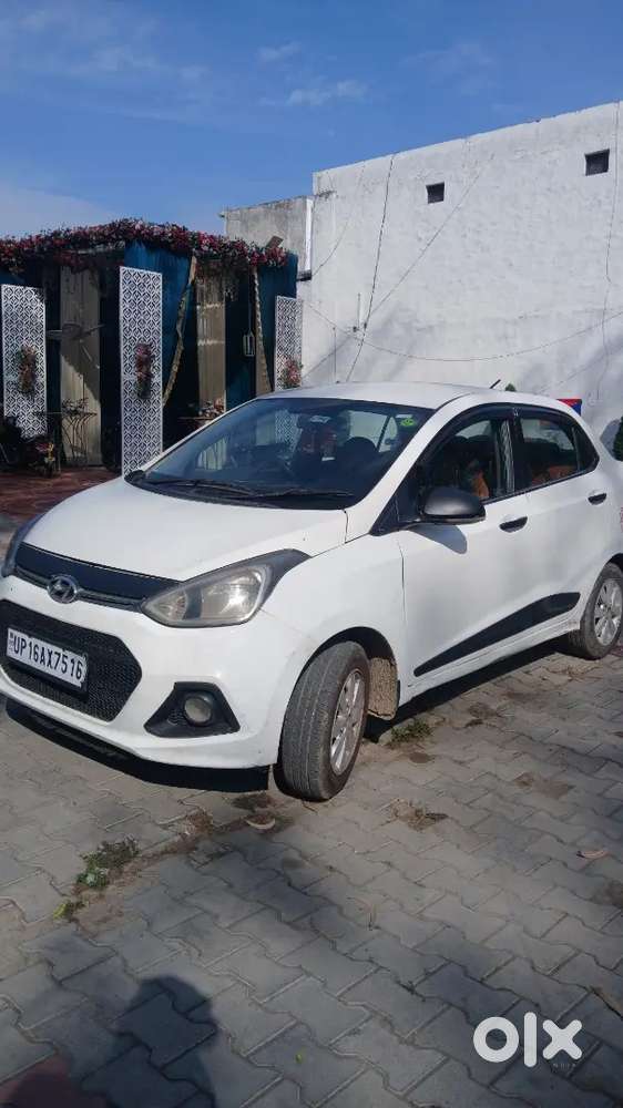 Hyundai Xcent 2015 Diesel Well Maintained