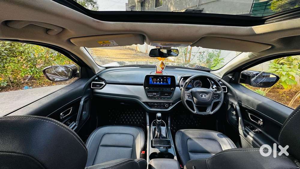 Tata Harrier 2.0 Xza Sunroof Dark Edition, 2021, Diesel