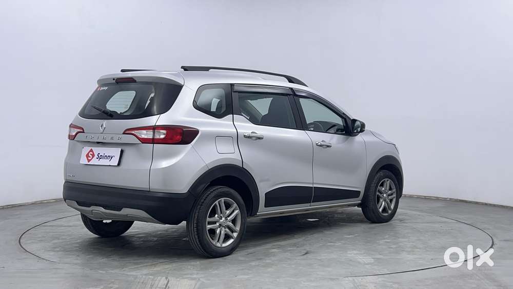 Renault Triber Rxz Easy-r Amt, 2022, Petrol
