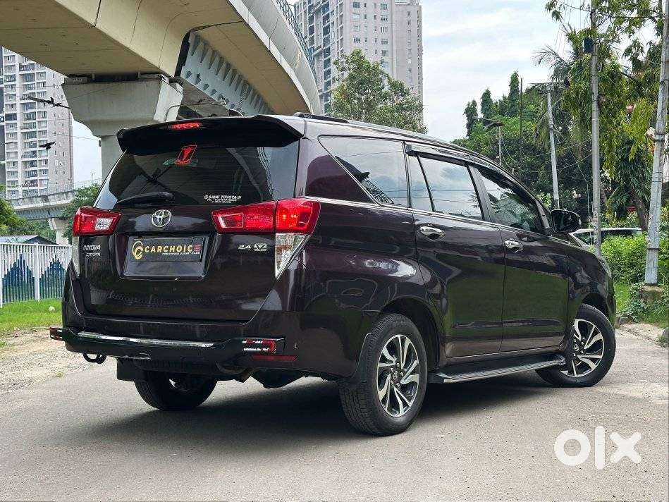 Toyota Innova Crysta 2.4 V 8 Str, 2021, Diesel