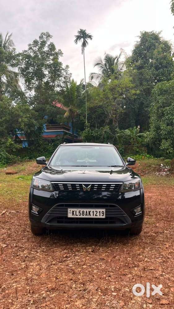 Mahindra Xuv 300 W6 Petrol Manual 2024