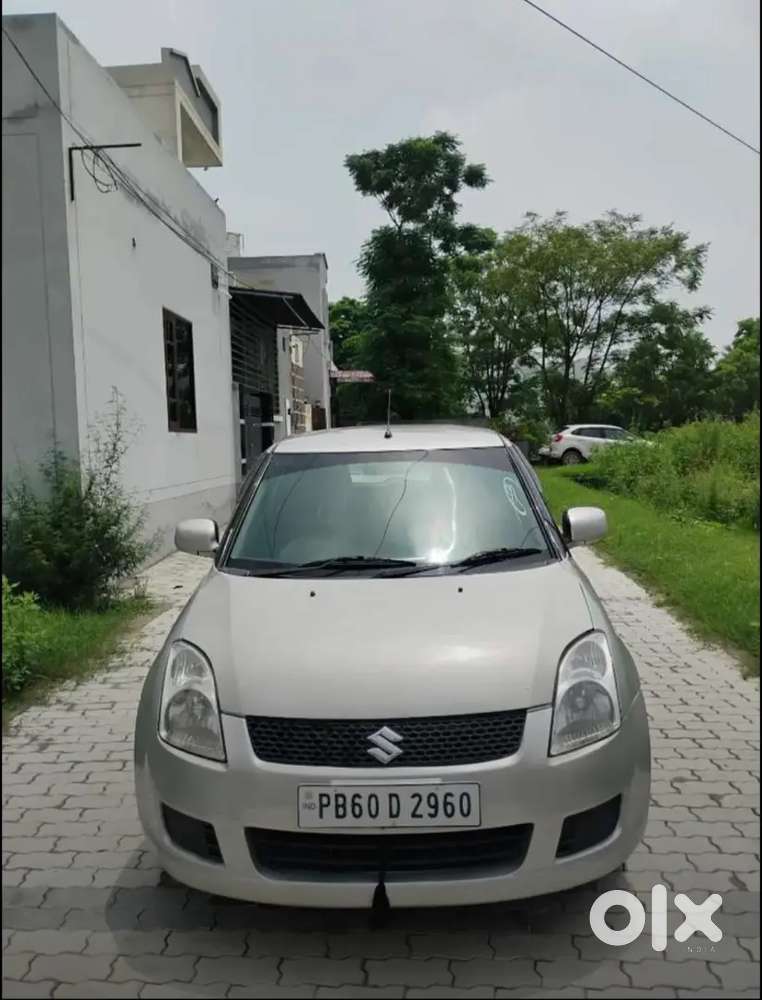 Maruti Suzuki Swift Lxi 2010
