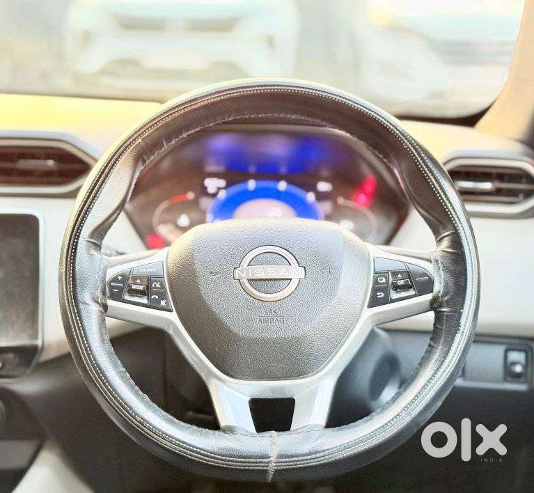 Nissan Magnite 1.0 Xv Premium Turbo Cvt, 2022, Petrol