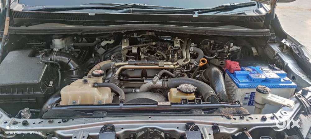 Toyota Innova Crysta 2.4 Gx Mt, 2017, Diesel