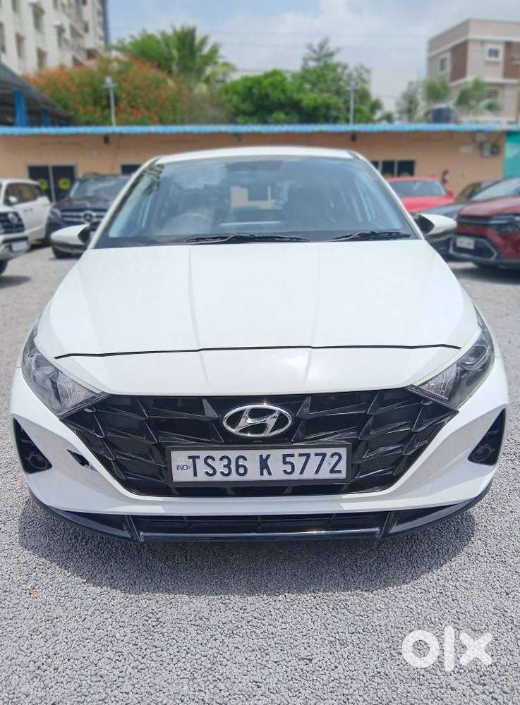 Hyundai I20 Asta (o) 1.2 Mt, 2021, Petrol