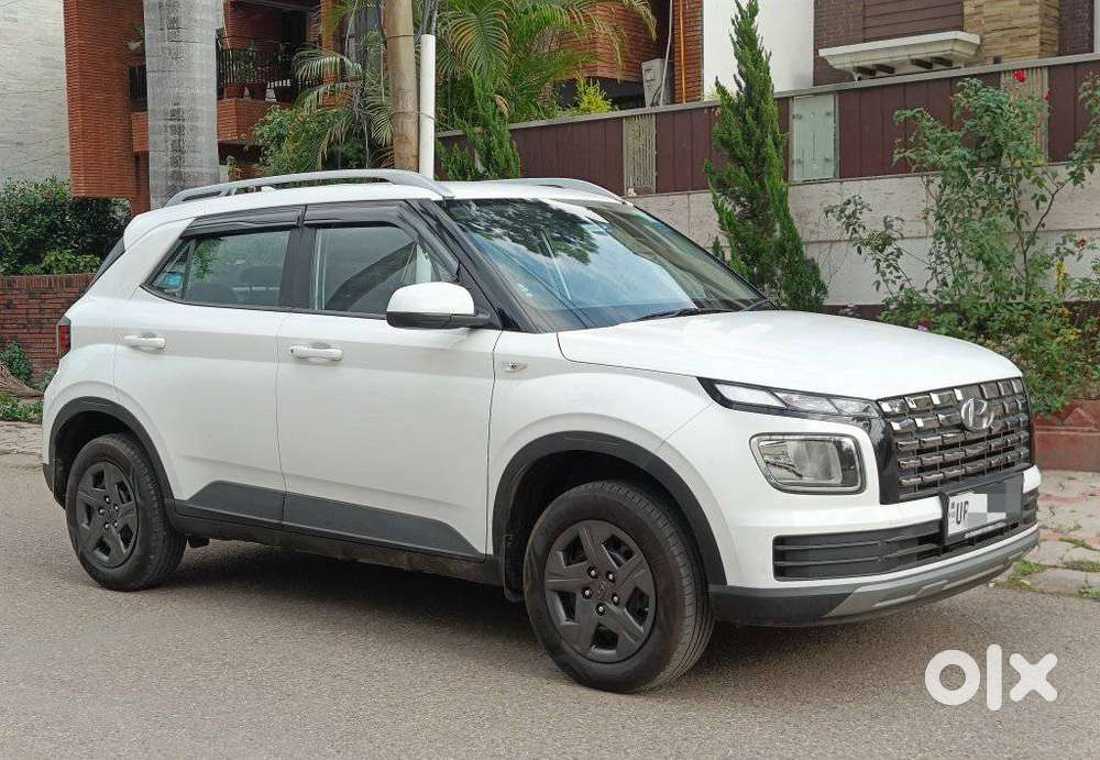Hyundai Venue S Mt 1.2 Kappa, 2023, Petrol