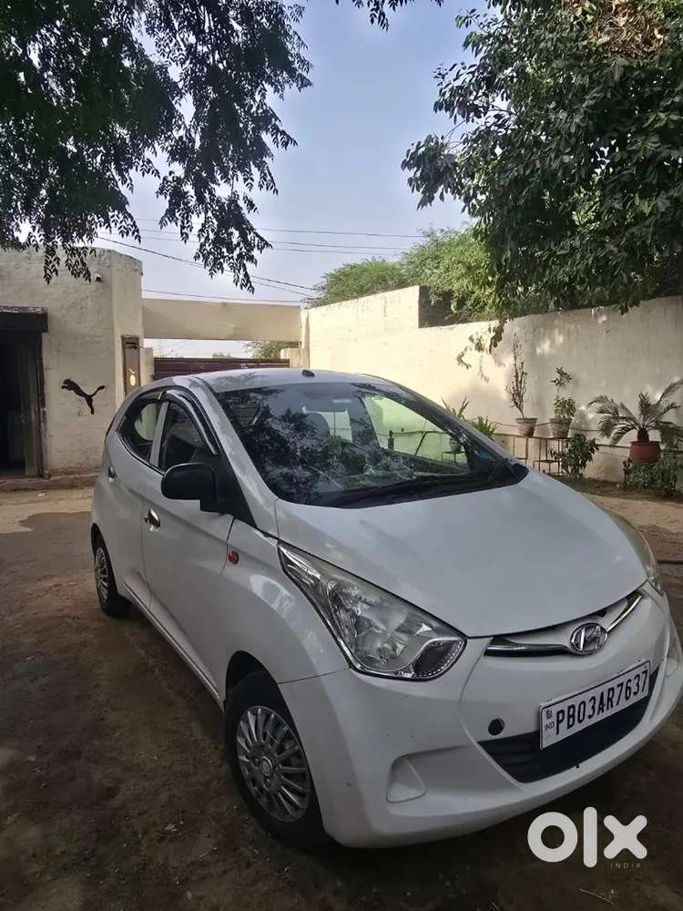 Hyundai Eon 2017 Petrol 32000 Km Driven