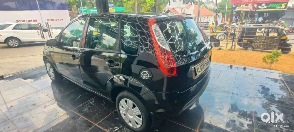 Ford Figo 1.2p Titanium Mt, 2015