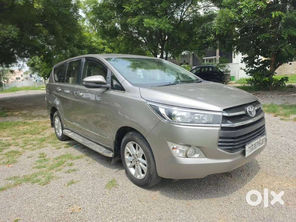 Toyota Innova Crysta 2.4 G Mt 8s, 2017, Diesel