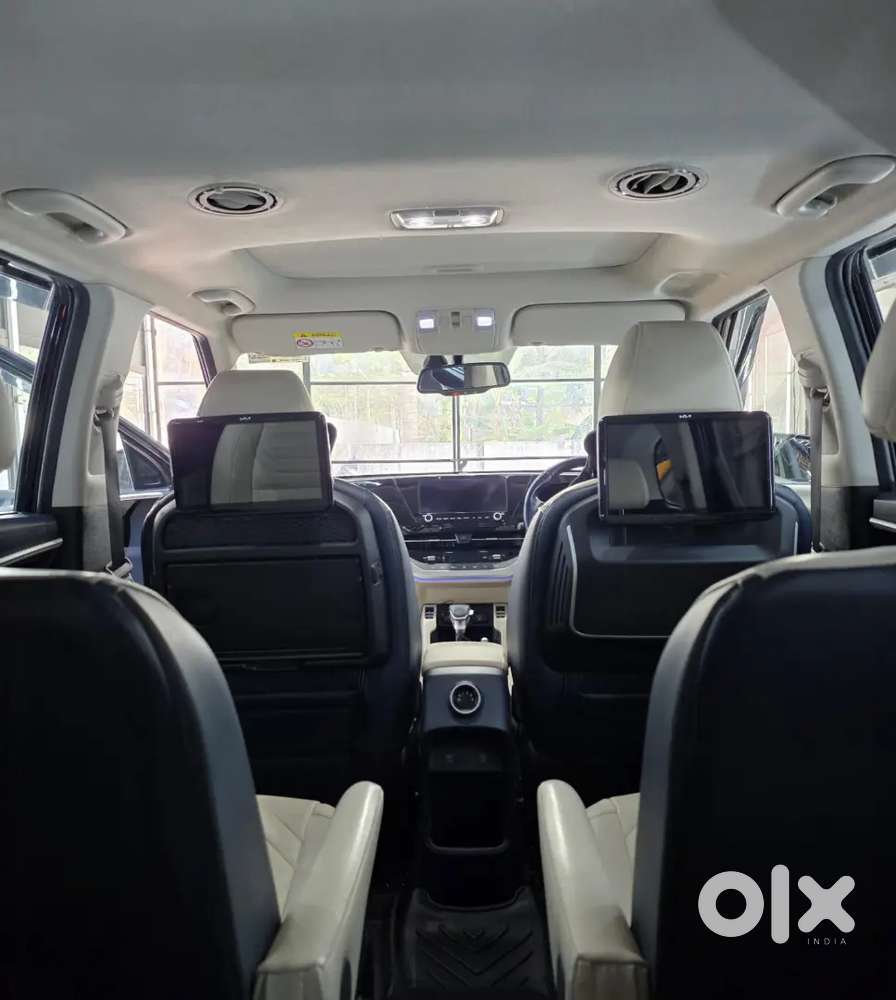 Kia Carens Diesel Automatic  
2022 Diesel 57000 Km Driven