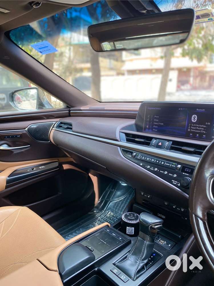 Lexus Es 300h 2019