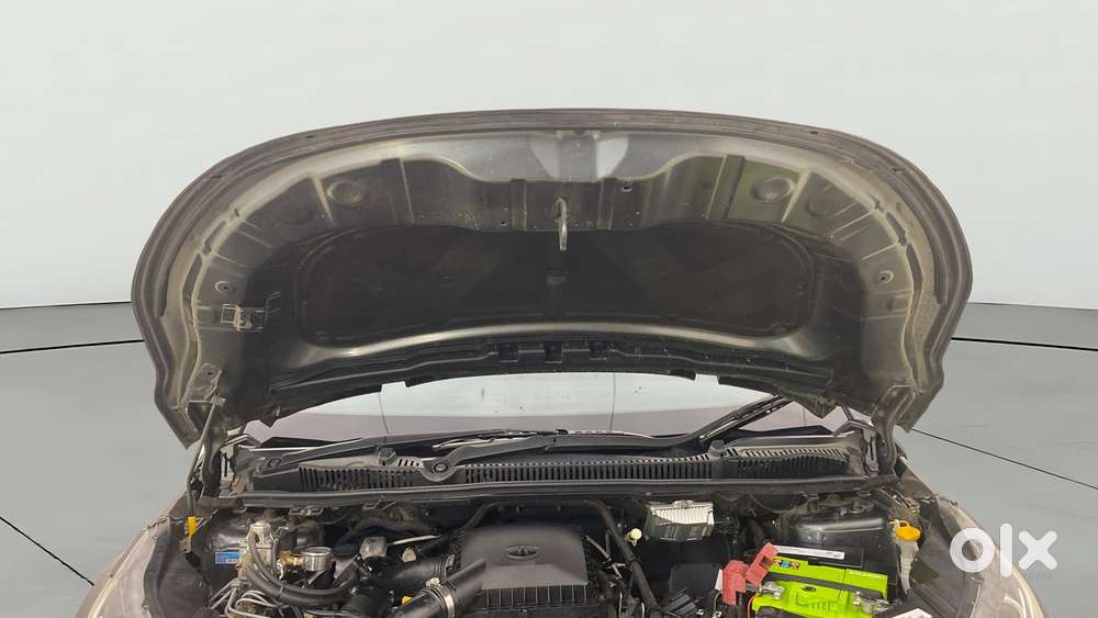 Tata Nexon 1.5 Revotorq Xza Plus Premium, 2022, Cng & Hybrids