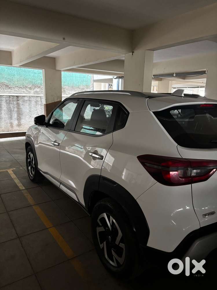 Nissan Magnite Petrol 2023