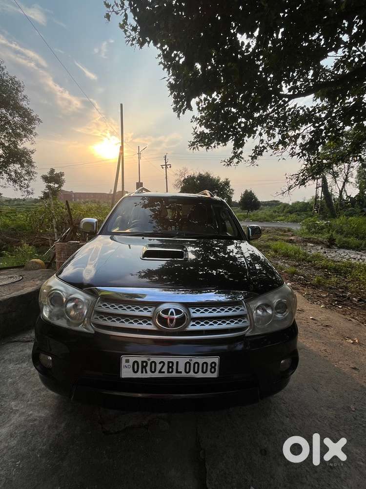 Toyota Fortuner 2010 Diesel
