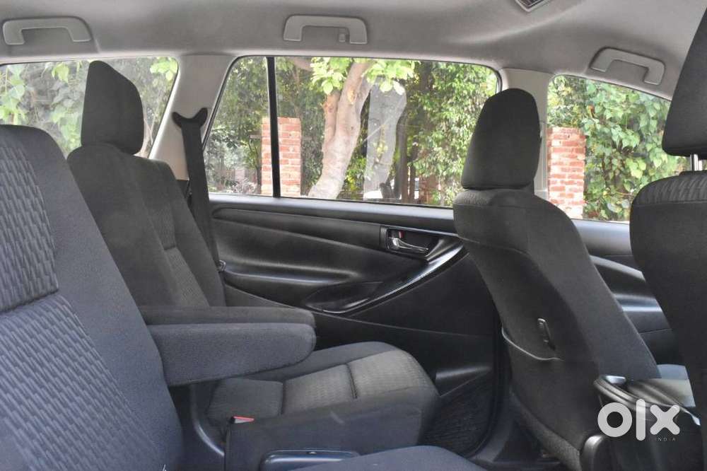 Toyota Innova Crysta 2.4 G Mt 7 Str, 2020, Diesel