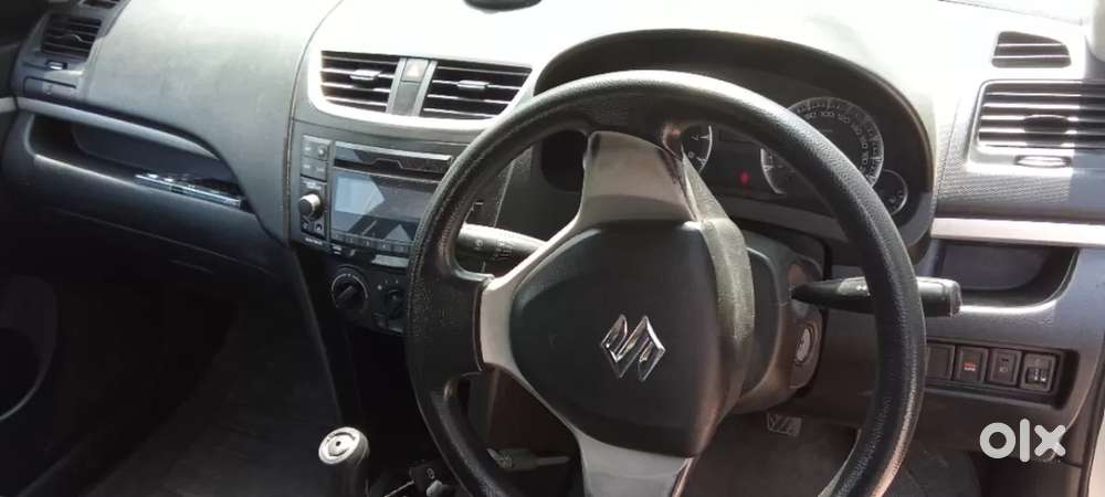 Maruti Suzuki Swift Vxi, 2015, Petrol