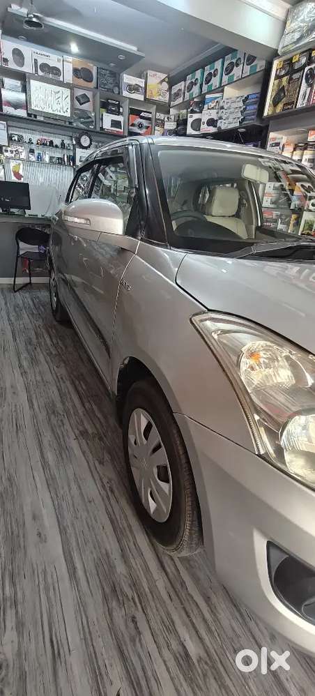 Maruti Suzuki Swift Dzire 2013