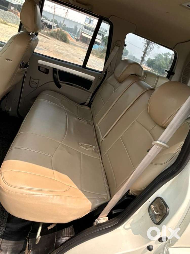 Mahindra Scorpio 2020 September Diesel Showroom Condition