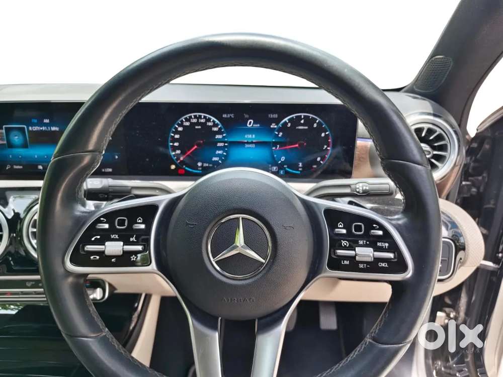 Mercedes-benz A-class Limousine 200, 2023, Petrol