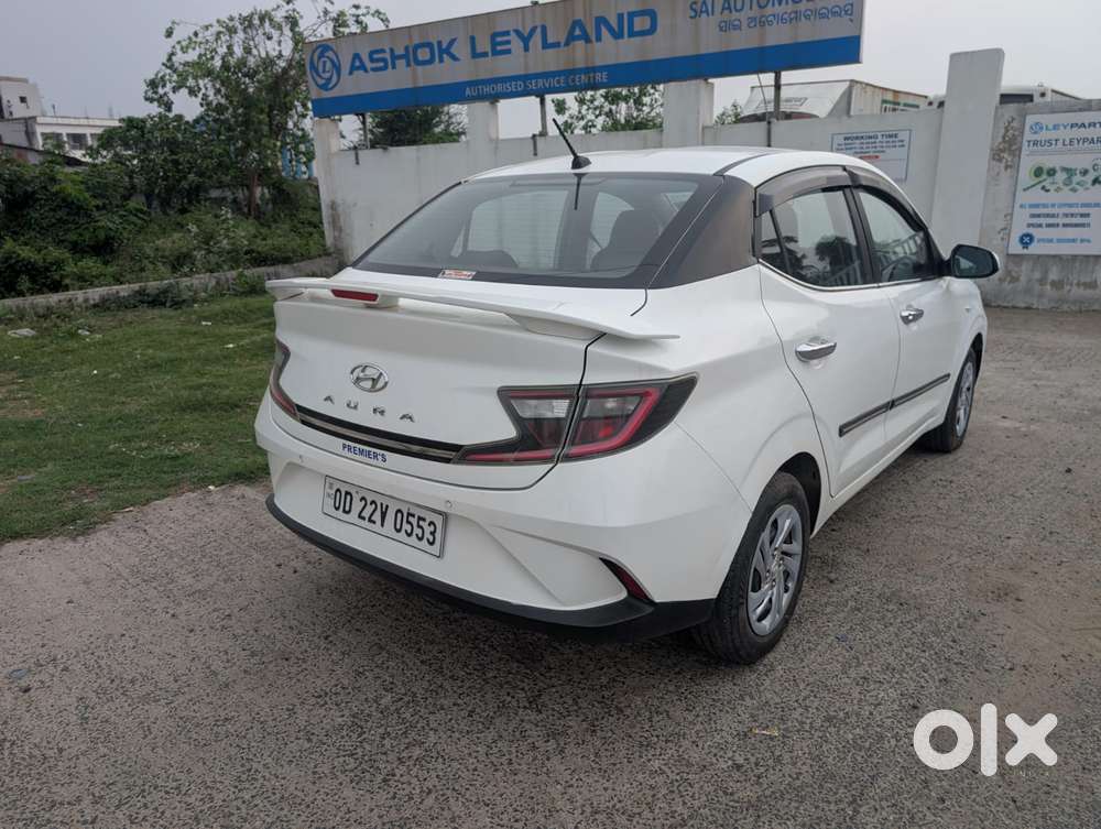 Hyundai Aura 1.2 E Petrol Mt, 2022, Petrol