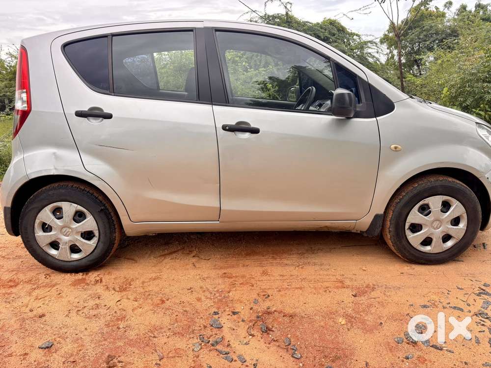 Maruti Suzuki Ritz Vxi, 2010, Petrol