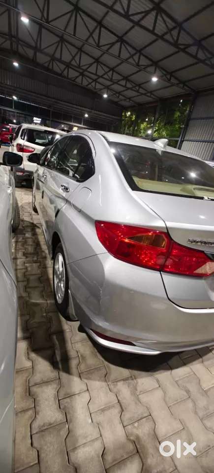 Honda City 1.5 V Mt, 2015, Petrol