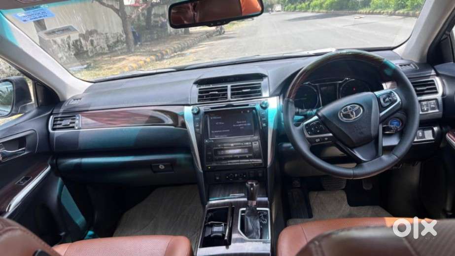 Toyota Camry 2.5 G, 2017, Petrol