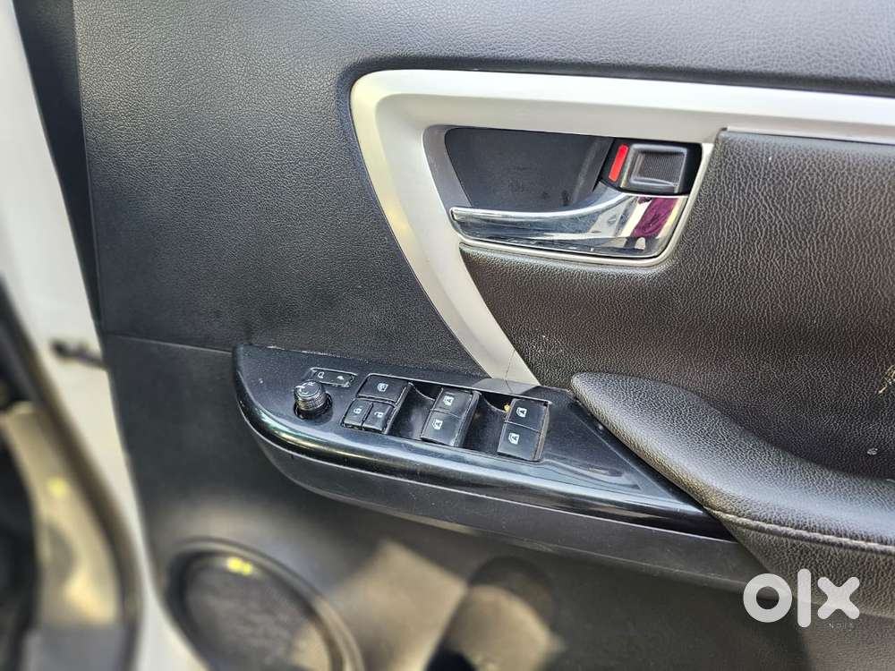 Toyota Fortuner 4x2 At 2.8 Diesel, 2018, Diesel