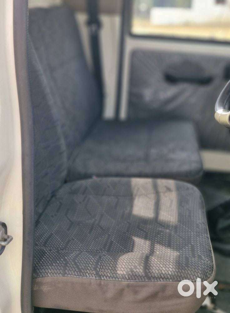 Mahindra Bolero Diz, 2023, Diesel